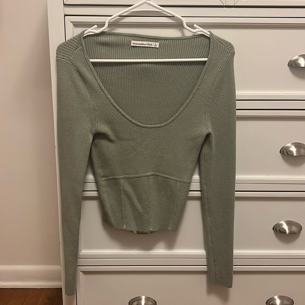 Abercrombie and Fitch Long Sleeve Knit Shirt
